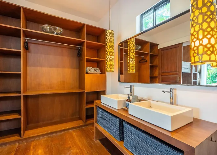 Anam Complex Villa *